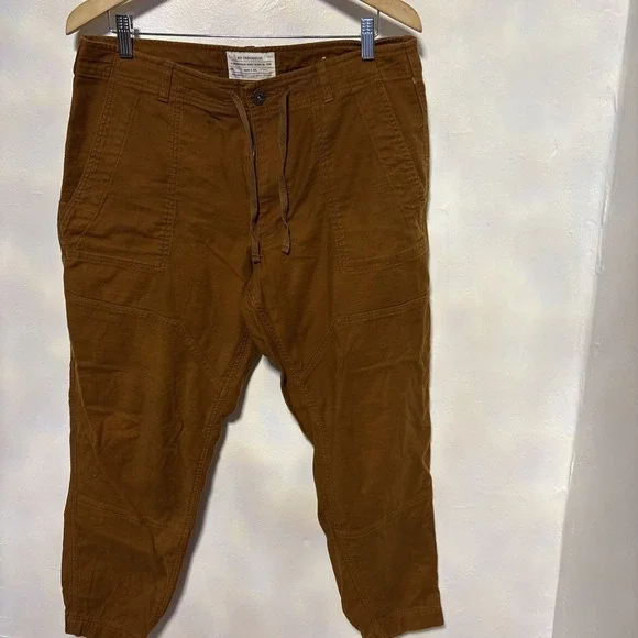 REI Cooperative Men's Brown Pants Size 36 X 30 - Picture 1 of 9